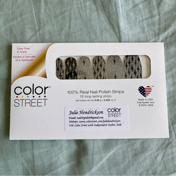 *Exclusive* Color Street: When Lightening Strikes | Silver Black Glitter Rock - Picture 3 of 13